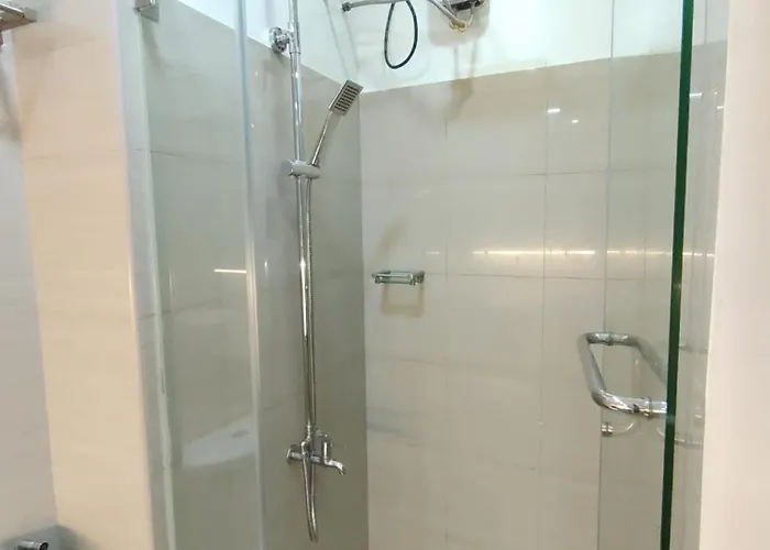 Mk Luxury Moa Staycation Twinbed 2* Manila