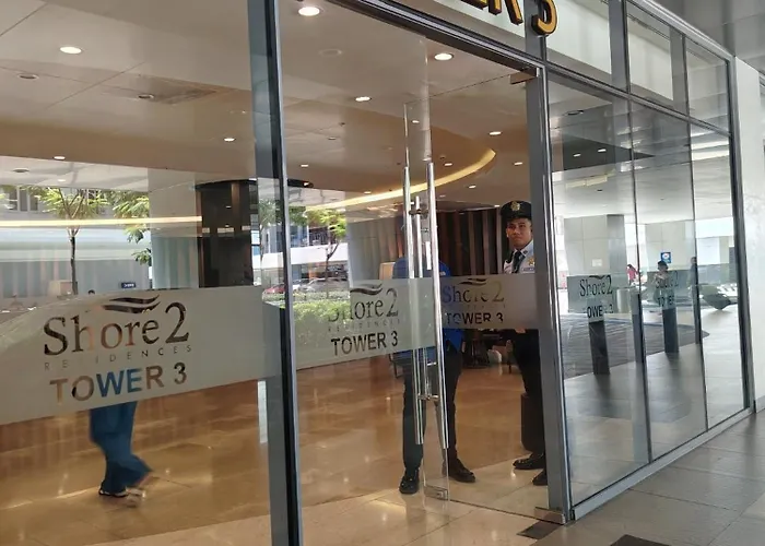 Mk Luxury Moa Staycation Twinbed Manila